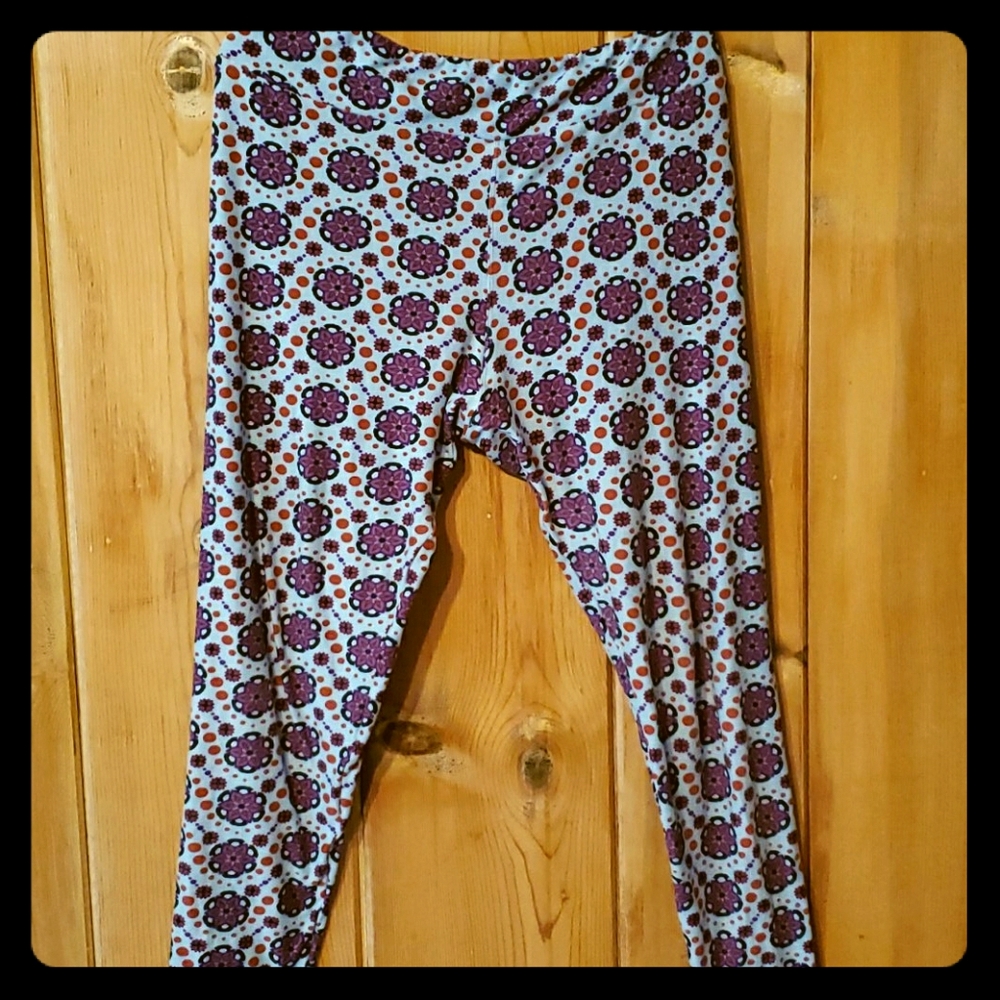 Lullaroe tall and curvy leggings